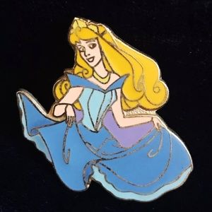 Disney #83 Sleeping Beauty Pin Error No Sleeves